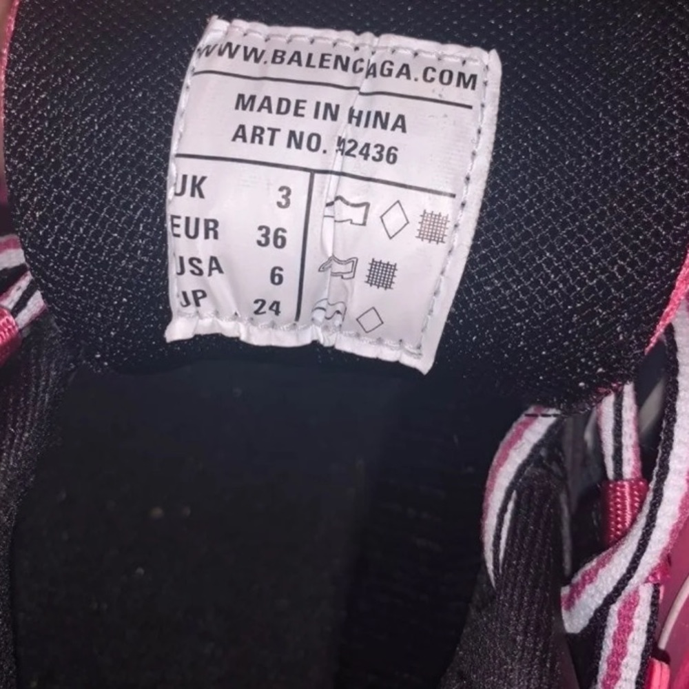 Worn twice still in good condition - Picture 3 of 4